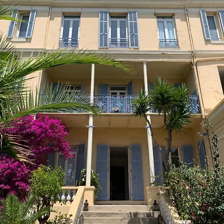 Alexandra - Boutique Otel Juan-les-Pins
